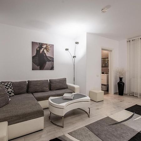 Studio Residence Militari M2 Bucureşti Eksteriør bilde