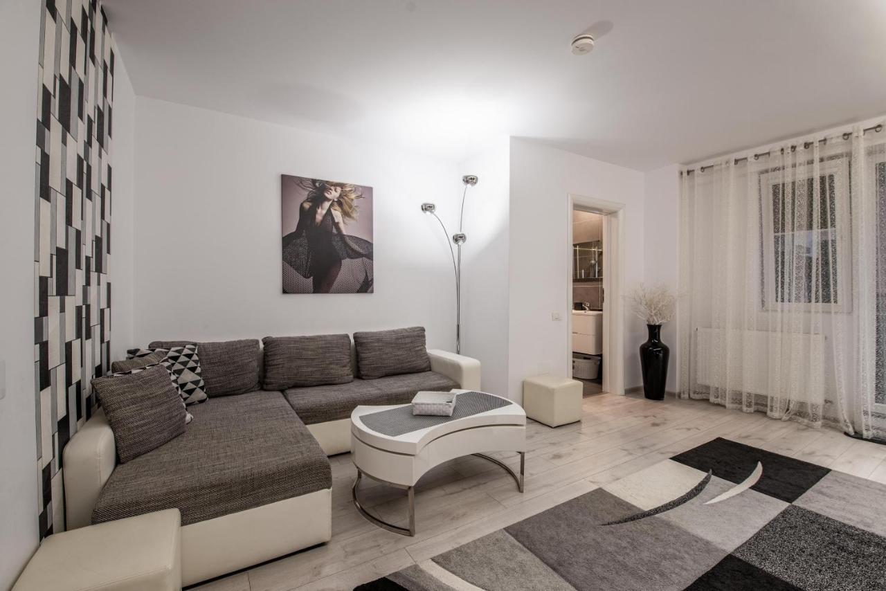Studio Residence Militari M2 Bucureşti Eksteriør bilde